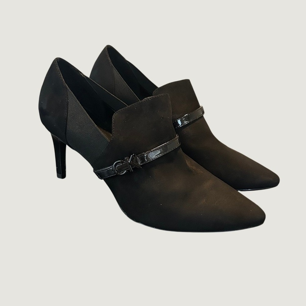Calvin Klein Jaclyn Black Pointed Toe Shootie Heels Patent Strap CK Logo Size 10